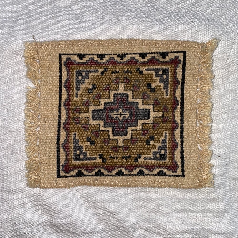 Southwest Motif Stenciled Coaster Rug - Picture 5 of 9